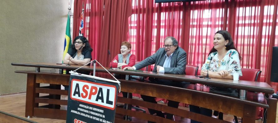 Reunião dos aposentados da Alesp, realizada hoje no Plenário José Bonifácio